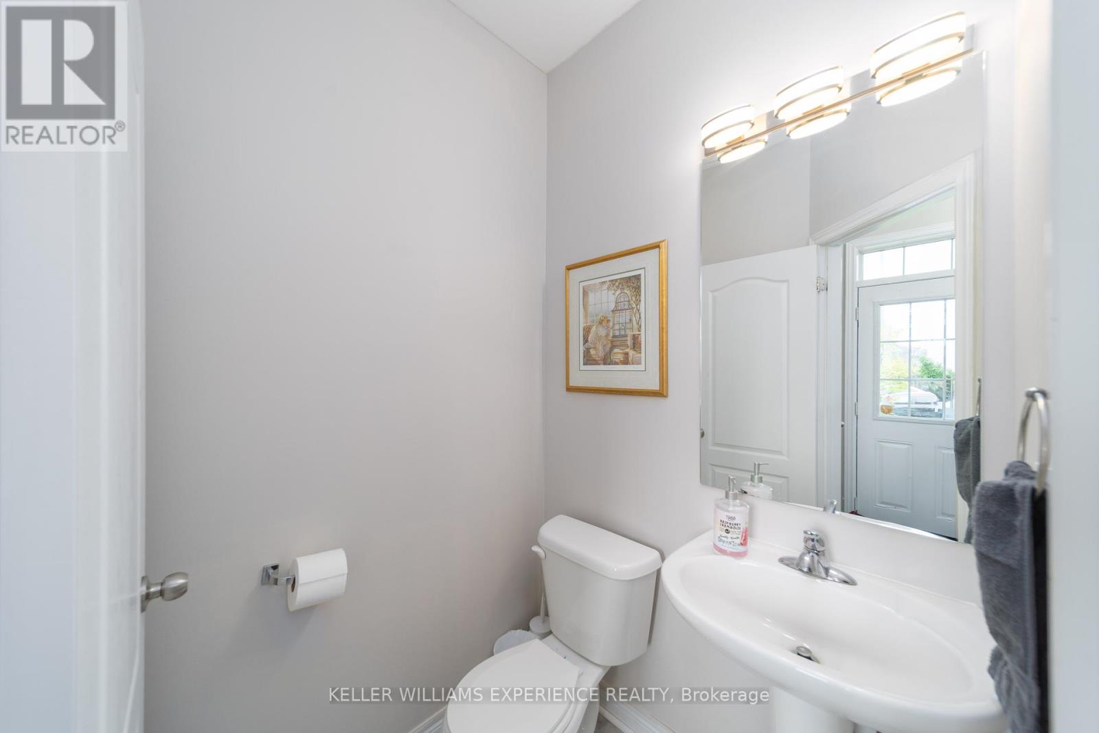 48 Snelgrove Crescent, Barrie, Ontario L4N 6R6 - Photo 4 - S12390735