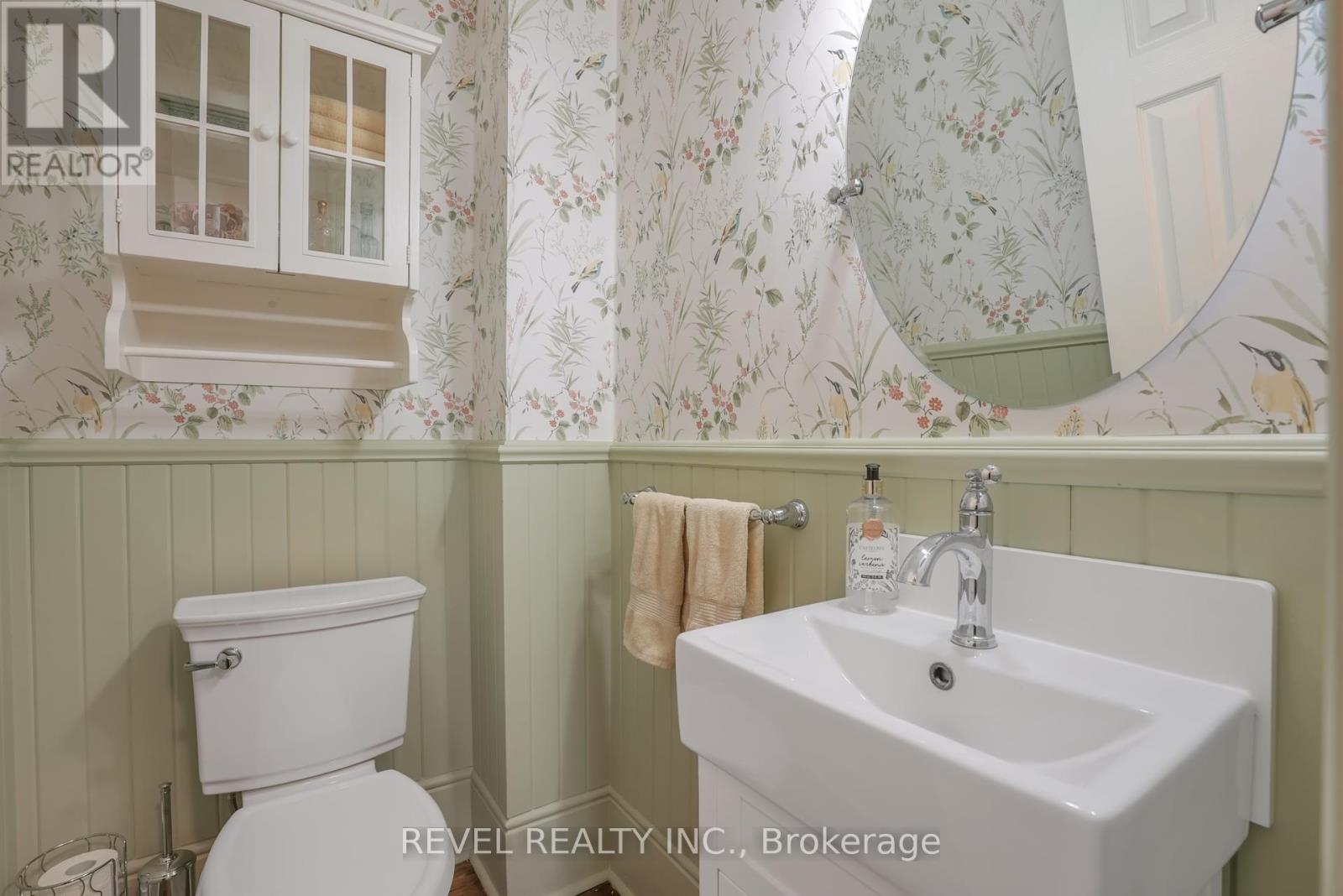 42 Dalton Street, Barrie, Ontario  L4N 1M3 - Photo 19 - S12390867