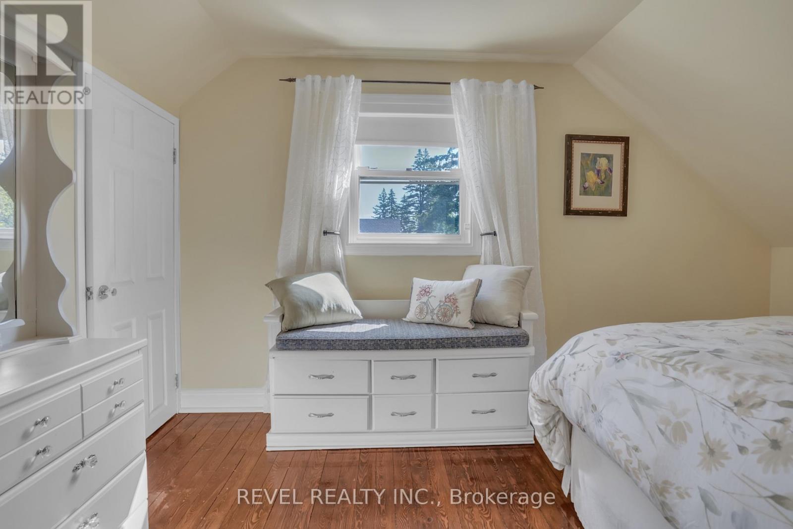 42 Dalton Street, Barrie, Ontario  L4N 1M3 - Photo 28 - S12390867
