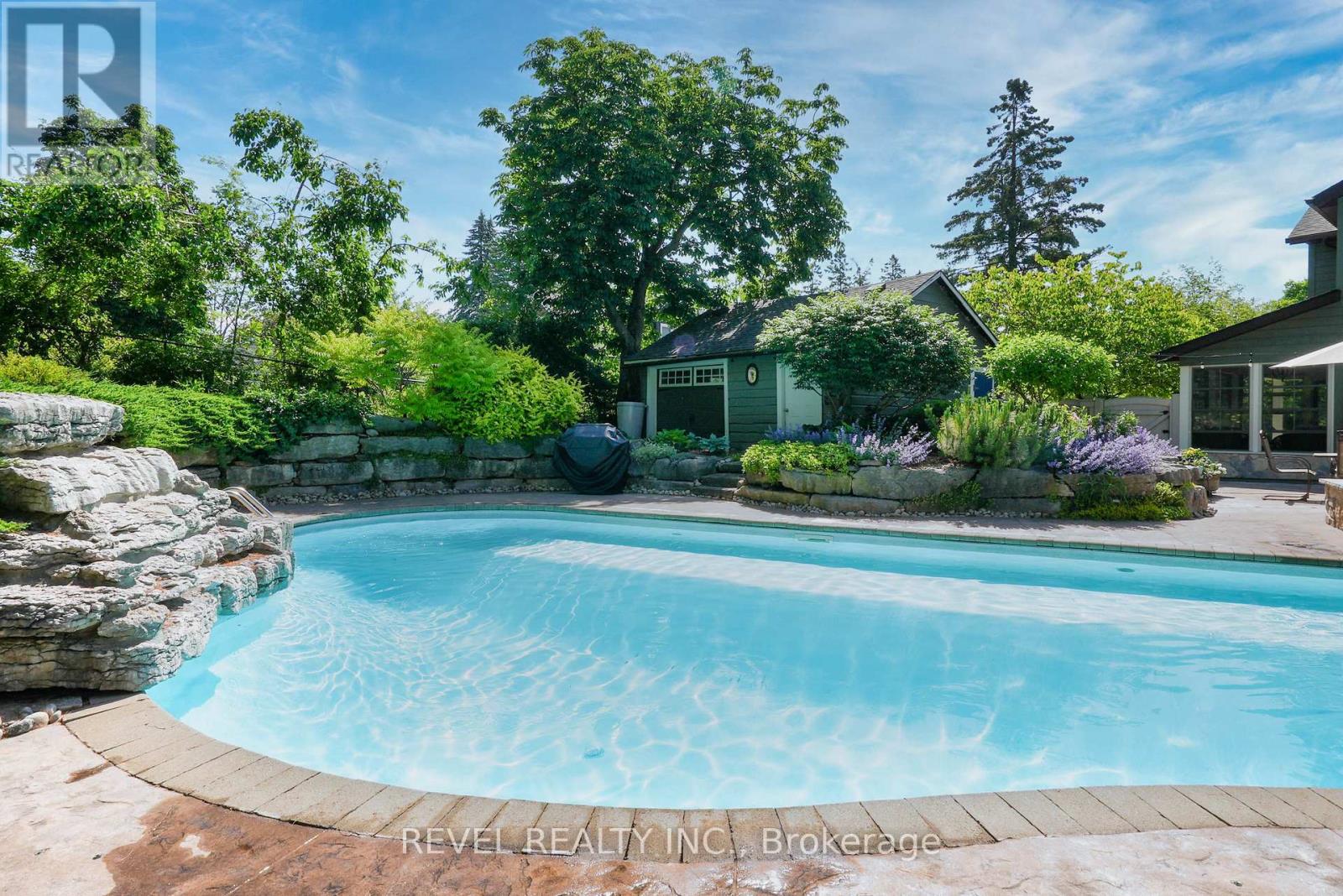 42 Dalton Street, Barrie, Ontario  L4N 1M3 - Photo 40 - S12390867