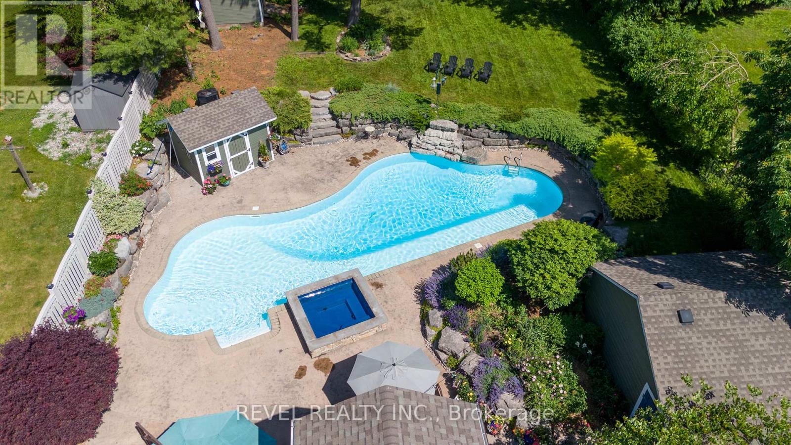 42 Dalton Street, Barrie, Ontario  L4N 1M3 - Photo 48 - S12390867