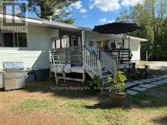 Unit #402 - 1713 Highway 11 S, Gravenhurst, Ontario  P0E 1G0 - Photo 2 - X12361417