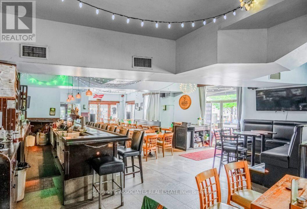 3048 Dundas Street W, Toronto (Junction Area), Ontario  M6P 1Z3 - Photo 6 - W12390799