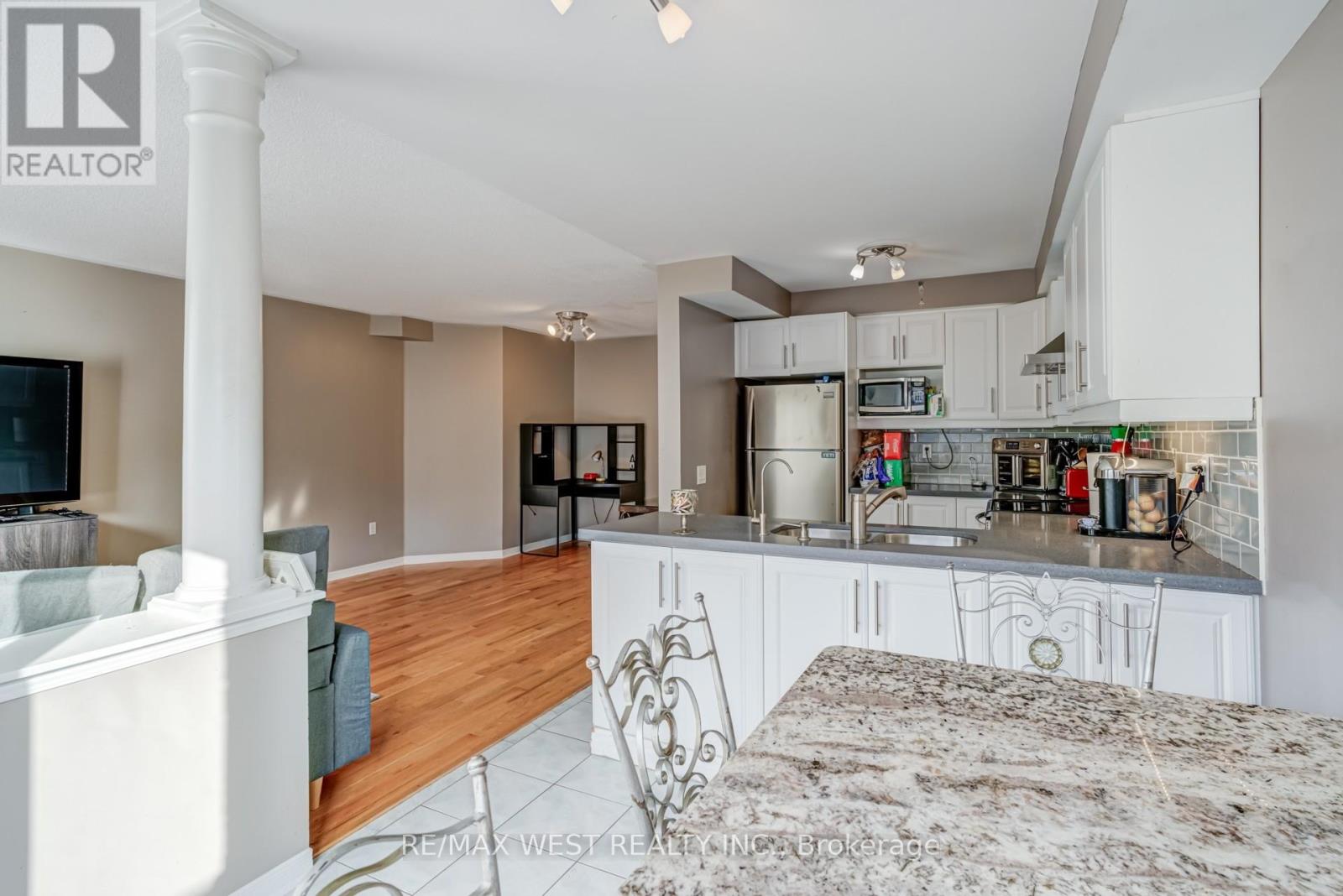 6 Mccreary Trail, Caledon, Ontario  L7E 2C8 - Photo 22 - W12390804