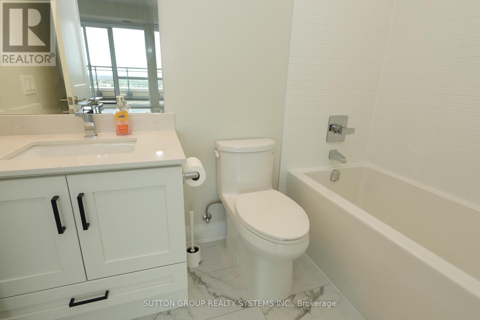 1801 - 15 Lynch Street, Brampton, Ontario  L0K 1E0 - Photo 23 - W12390809