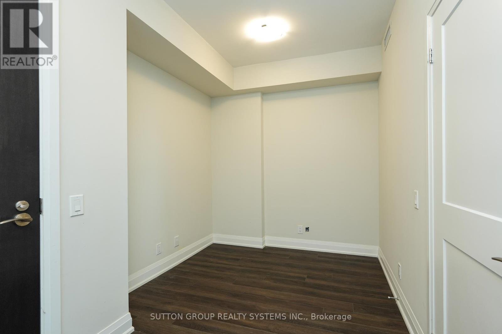 1801 - 15 Lynch Street, Brampton, Ontario  L0K 1E0 - Photo 25 - W12390809