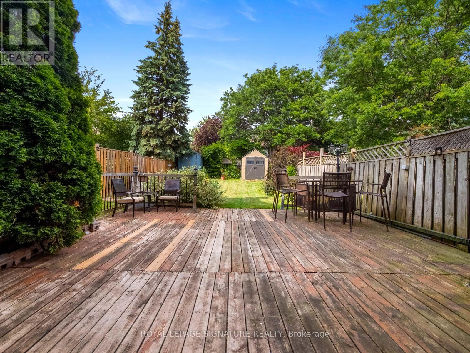 1558 Litchfield Road, Oakville, Ontario  L6H 5P3 - Photo 42 - W12390816