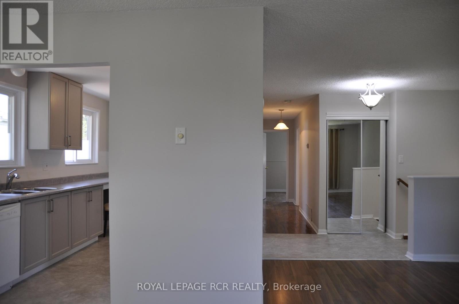 278 Whitehead Crescent, Caledon, Ontario  L7E 3Y2 - Photo 9 - W12390864