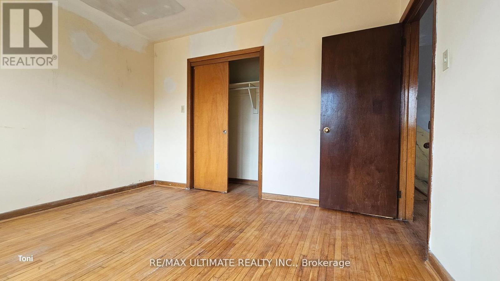 300 Earlscourt Avenue, Toronto, Ontario  M6E 4B8 - Photo 15 - W12390886