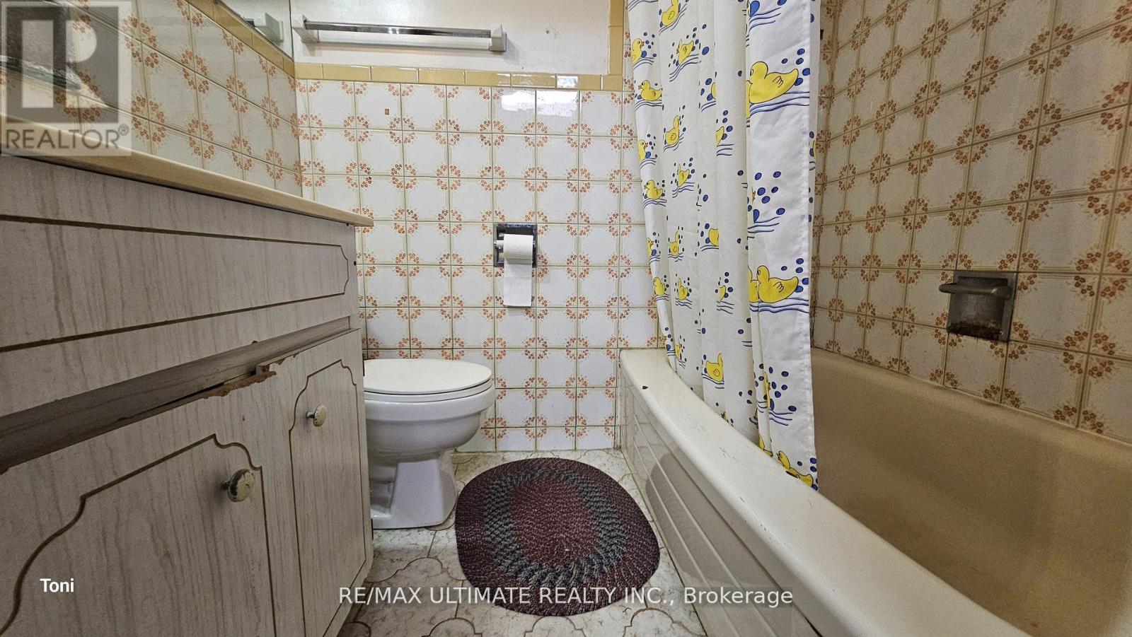 300 Earlscourt Avenue, Toronto, Ontario  M6E 4B8 - Photo 22 - W12390886
