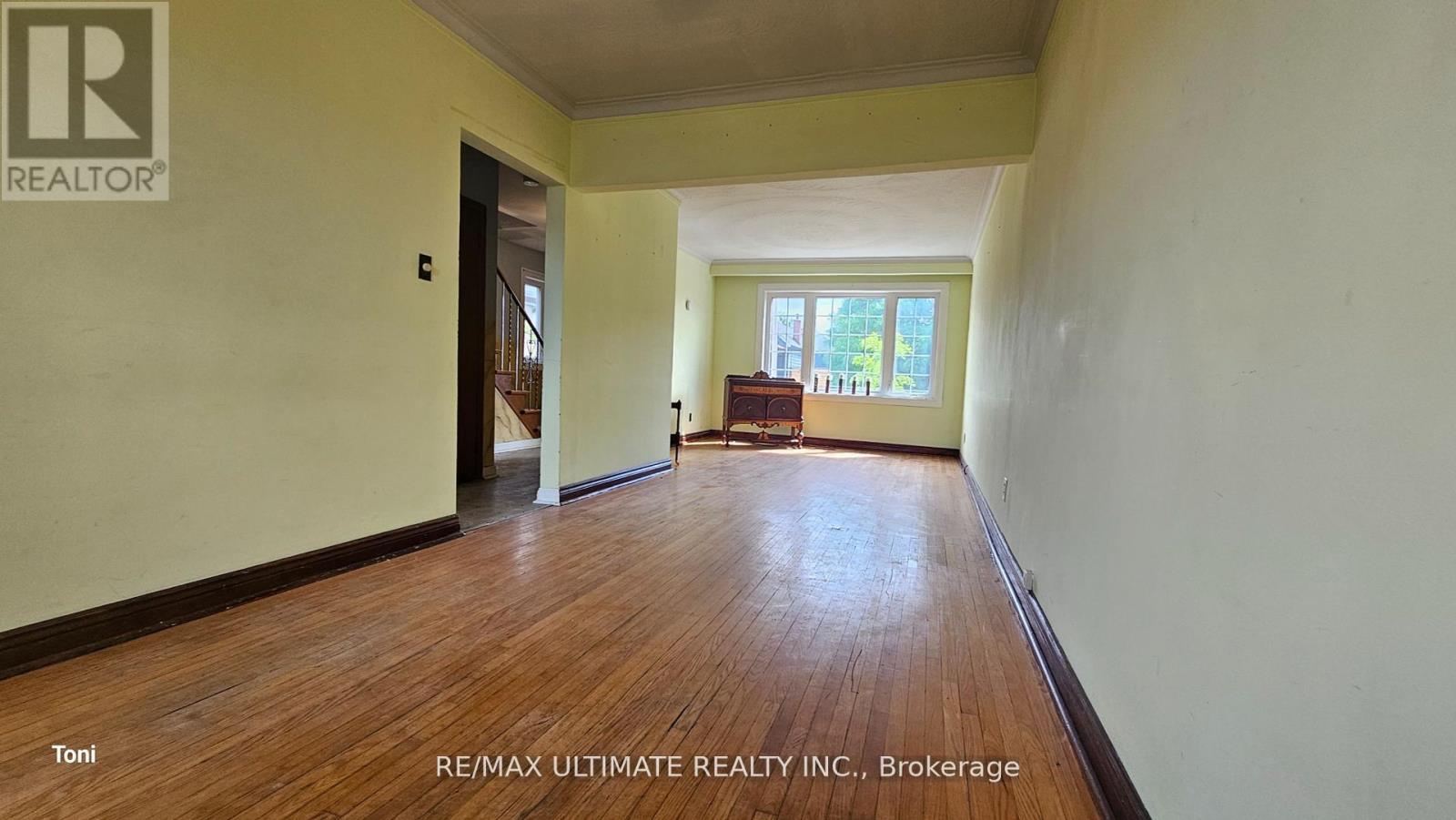 300 Earlscourt Avenue, Toronto, Ontario  M6E 4B8 - Photo 7 - W12390886
