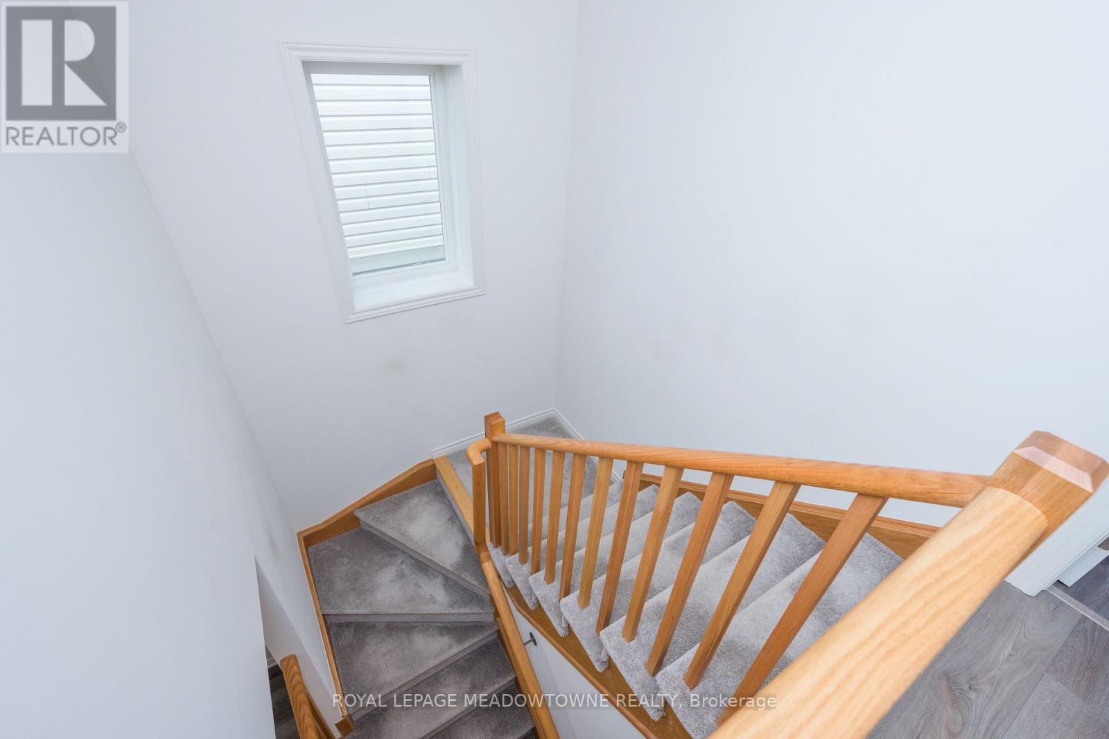 39 Dass Drive W, Centre Wellington, Ontario  N1M 0H9 - Photo 23 - X12390861