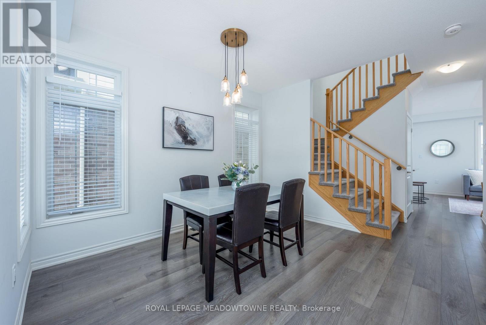 39 Dass Drive W, Centre Wellington, Ontario  N1M 0H9 - Photo 6 - X12390861
