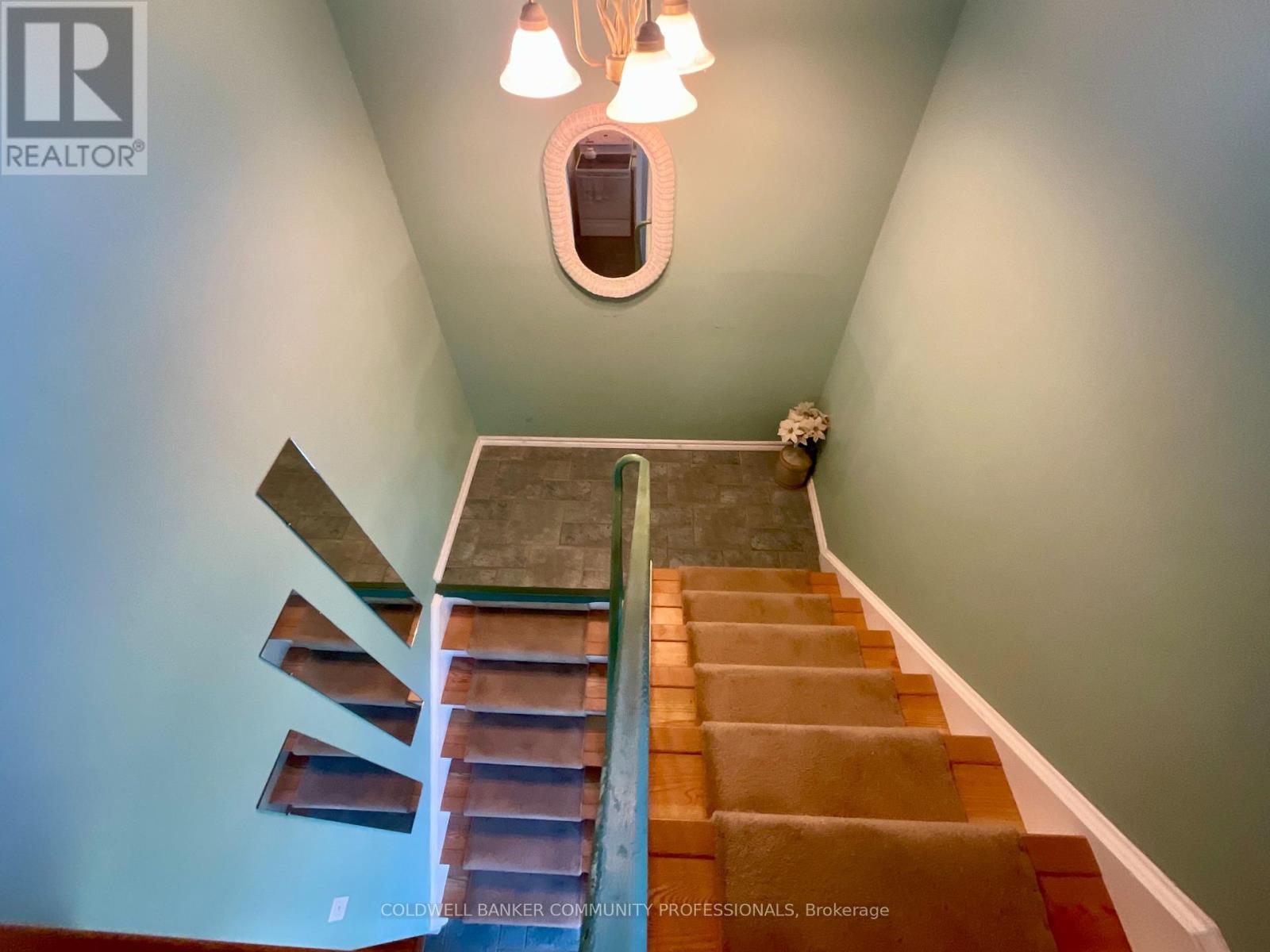 4 - 4 Rosanne Crescent, Hamilton, Ontario  L8T 2T7 - Photo 11 - X12390891