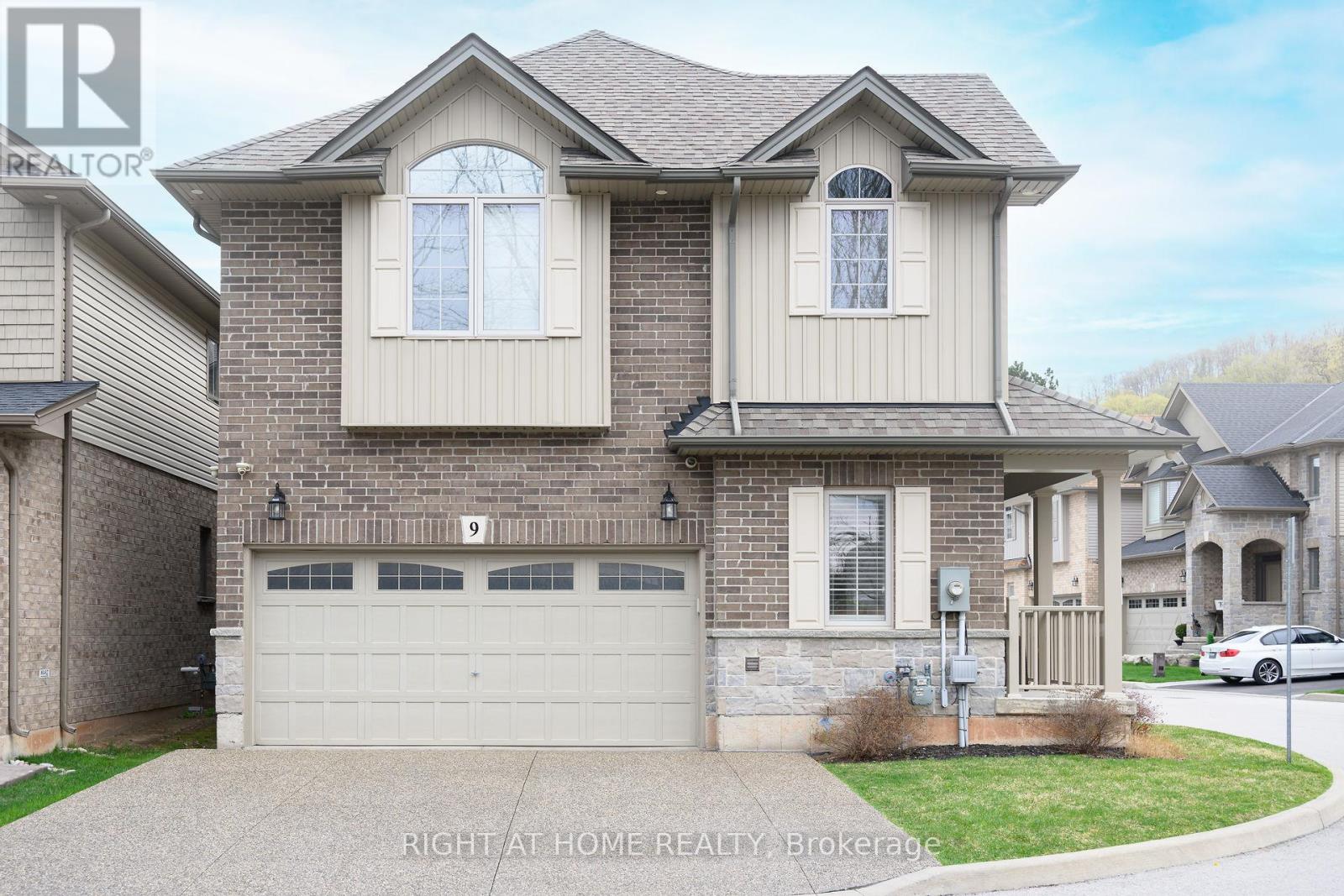 9 - 270 Main Street W, Grimsby, Ontario  L3M 0B3 - Photo 43 - X12390900
