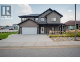 3904 GRANDVIEW Drive, castlegar, British Columbia