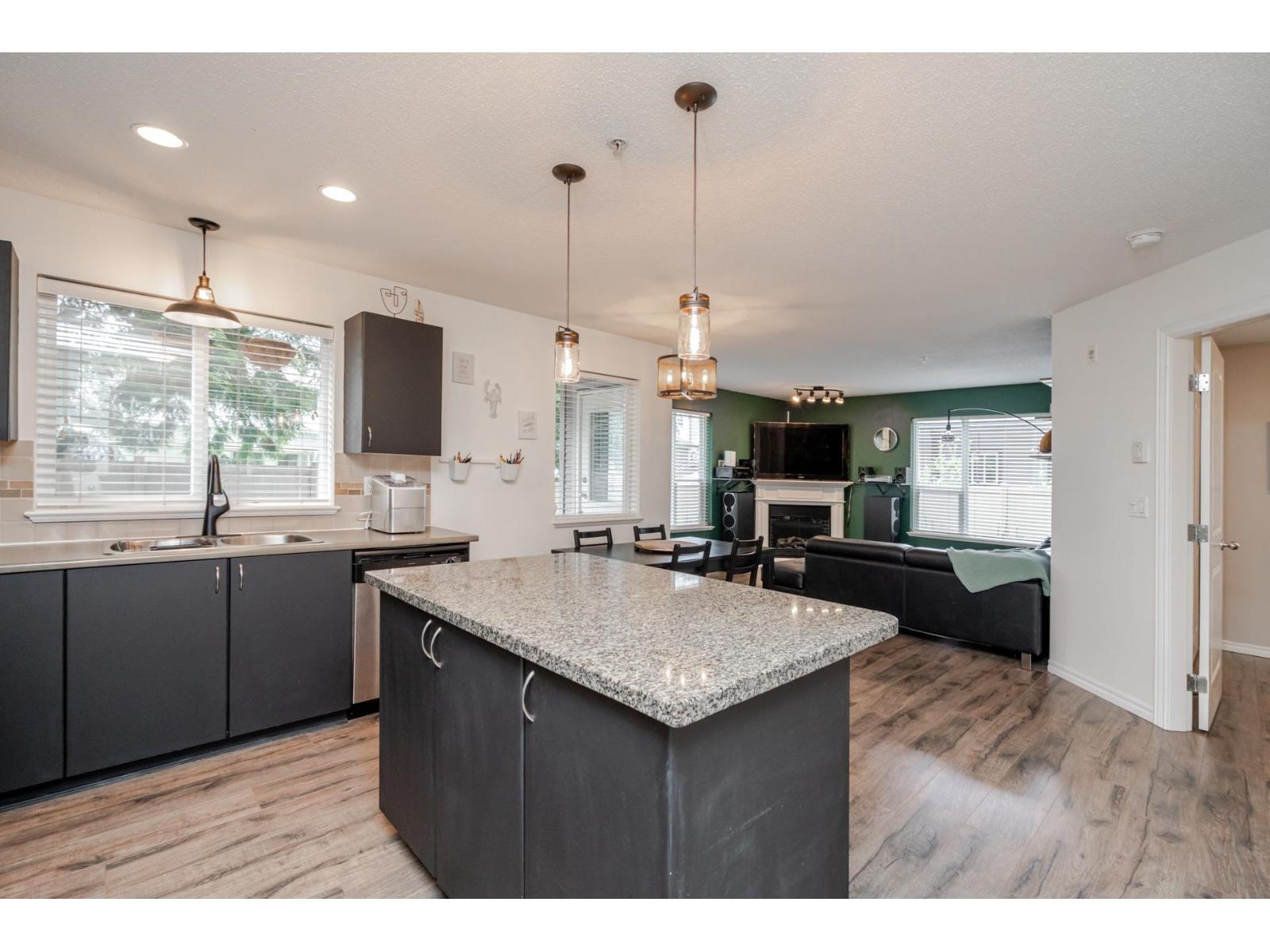 109 2581 LANGDON STREET, Abbotsford, British Columbia