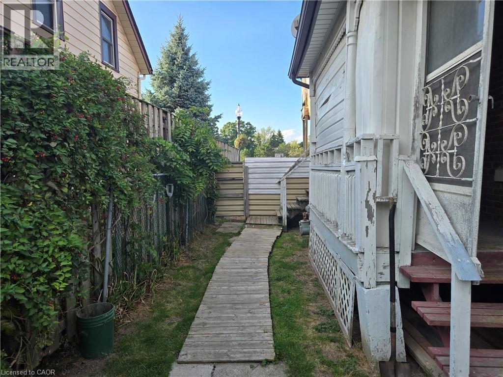 13 Talbot Street E, Cayuga, Ontario  N0A 1E0 - Photo 6 - 40767775