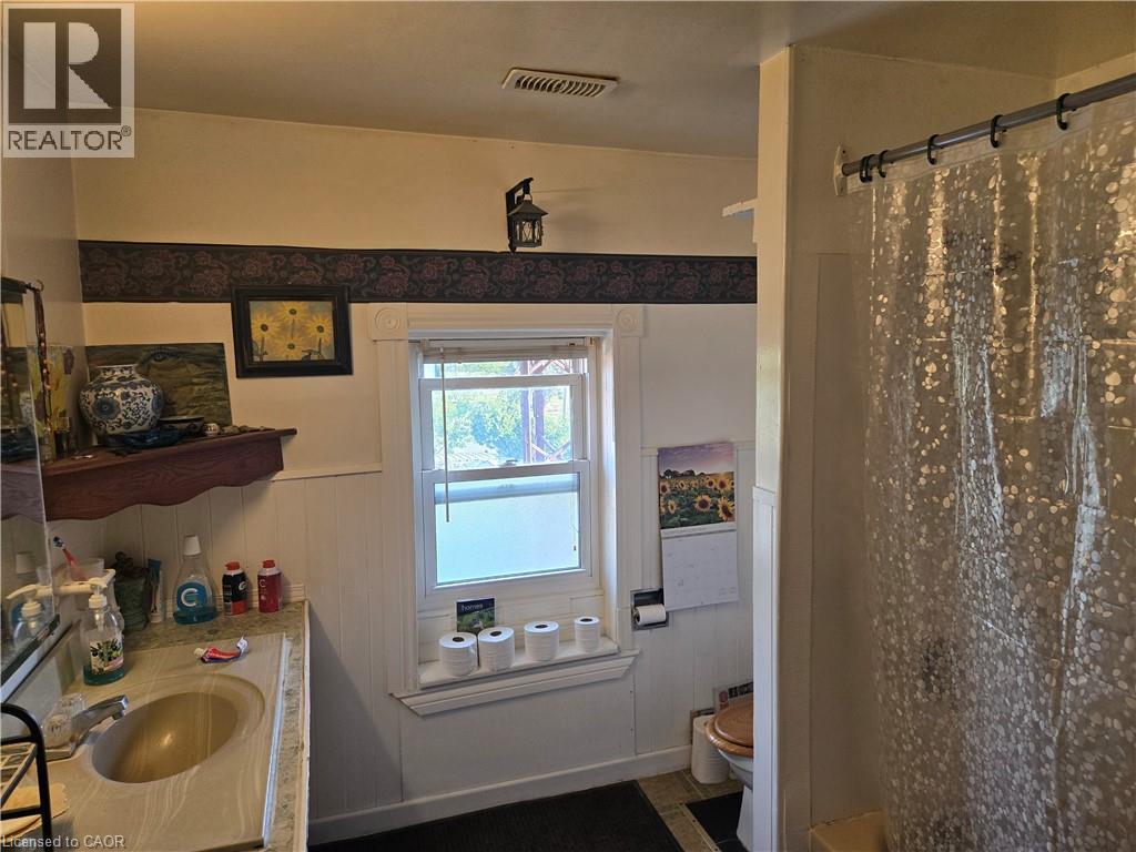 13 Talbot Street E, Cayuga, Ontario  N0A 1E0 - Photo 8 - 40767775