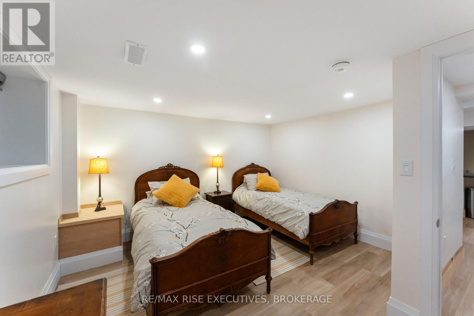 115 Fairway Hill Crescent, Kingston, Ontario  K7M 2B5 - Photo 37 - X12391051