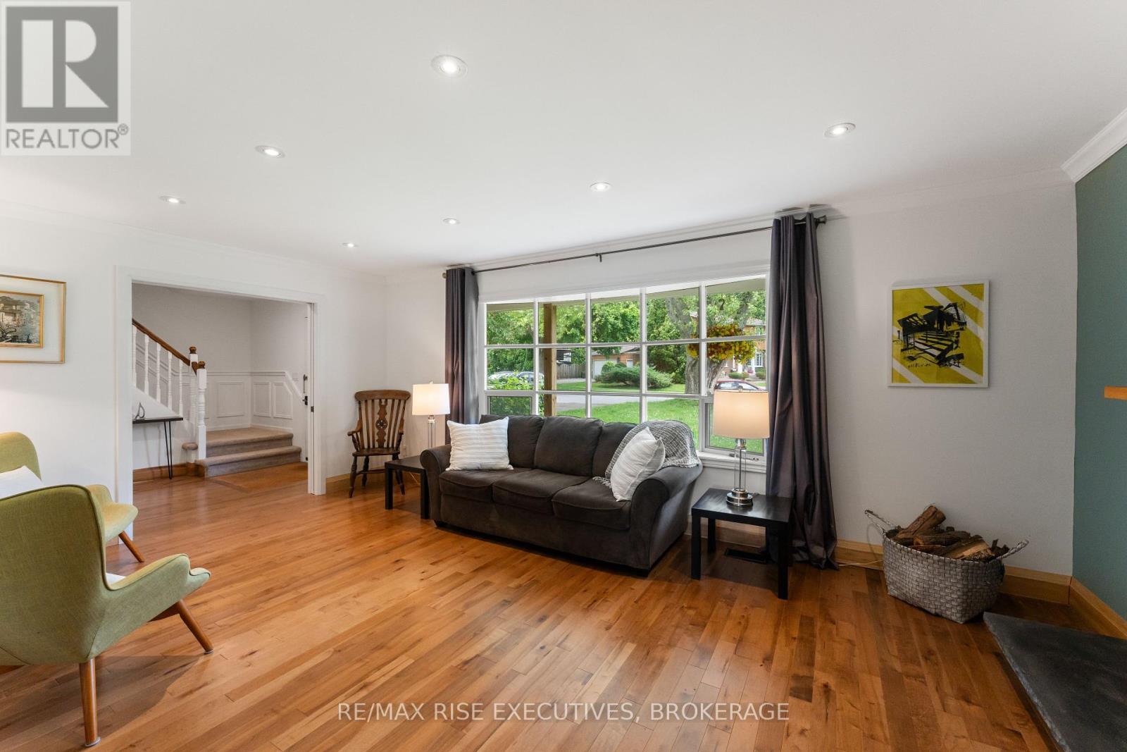 115 Fairway Hill Crescent, Kingston, Ontario  K7M 2B5 - Photo 4 - X12391051
