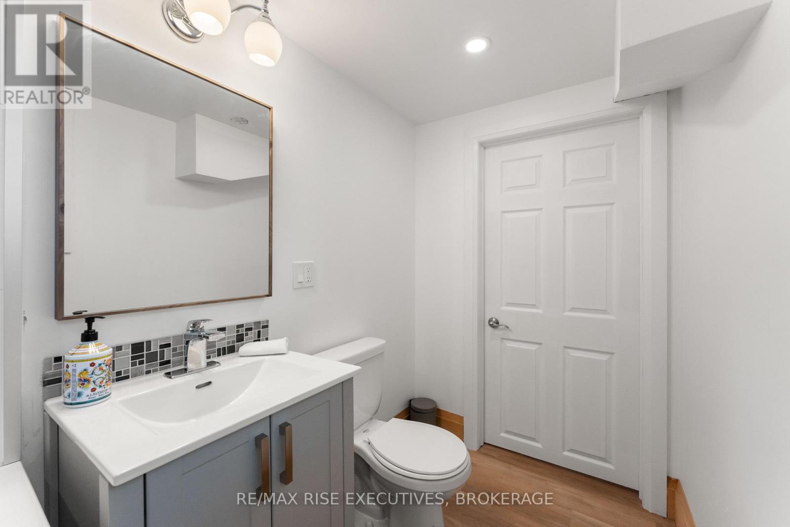115 Fairway Hill Crescent, Kingston, Ontario  K7M 2B5 - Photo 43 - X12391051