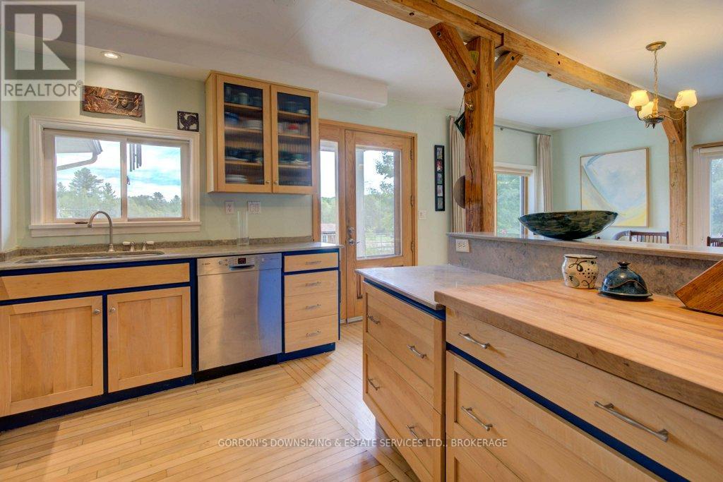 1084 Moon Road, Frontenac, Ontario  K0H 1T0 - Photo 15 - X12391103