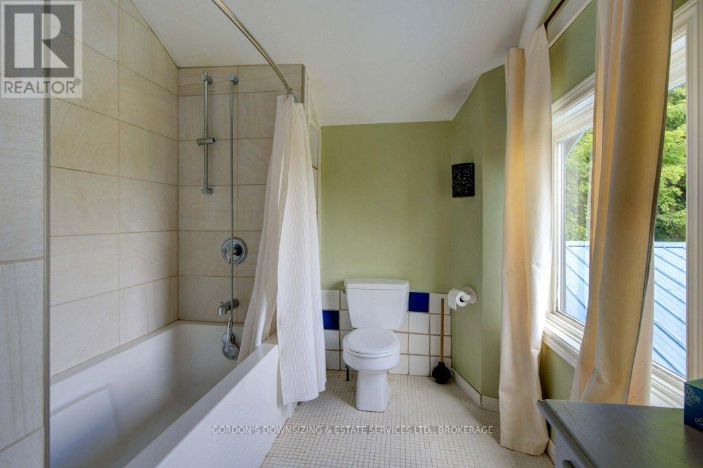 1084 Moon Road, Frontenac, Ontario  K0H 1T0 - Photo 30 - X12391103