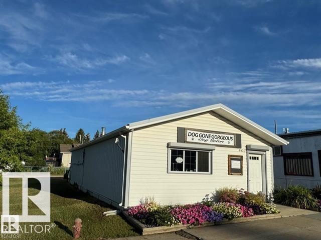 4920 50 ST, Holden, Alberta
