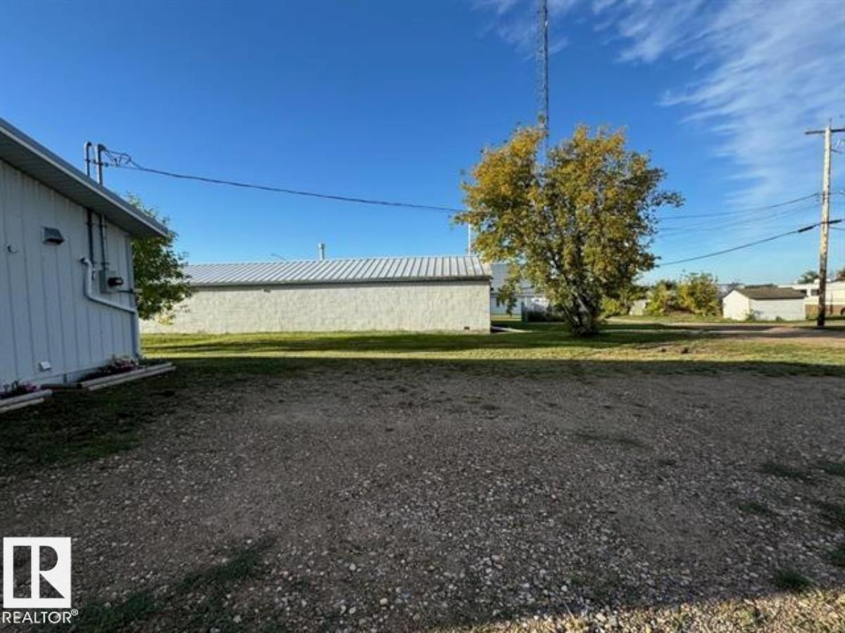 4920 50 St, Holden, Alberta  T0B 2C0 - Photo 14 - E4456845