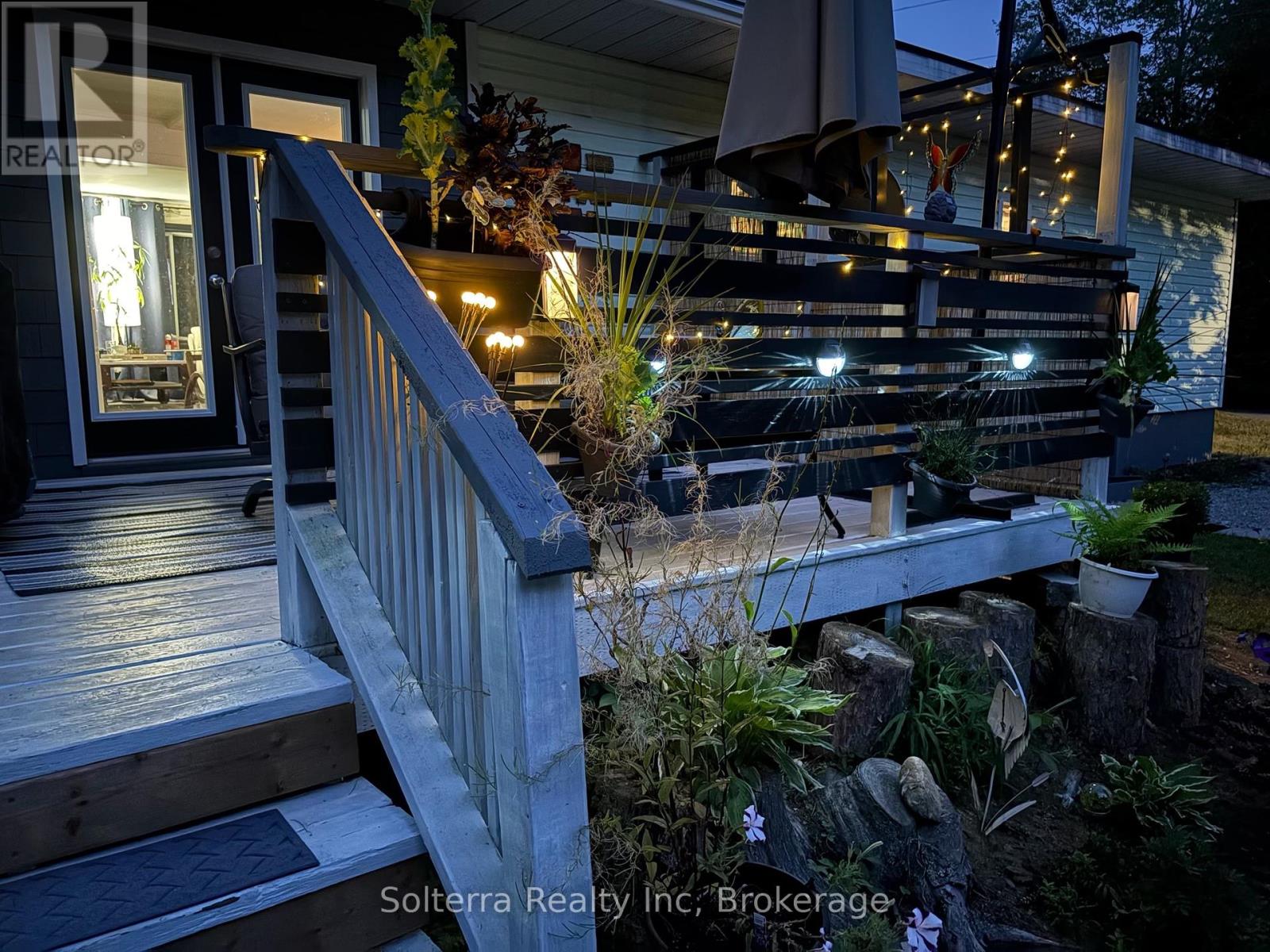 Unit #402 - 1713 Highway 11 S, Gravenhurst, Ontario  P0E 1G0 - Photo 31 - X12361417