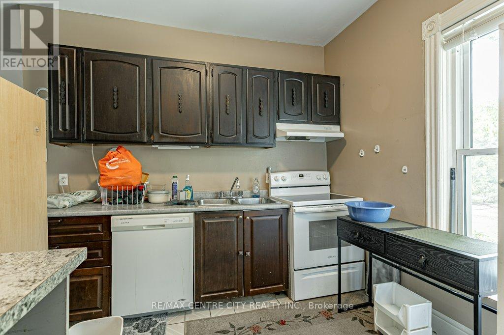 203 Rectory Street, London East, Ontario  N5Z 2A6 - Photo 19 - X12391115