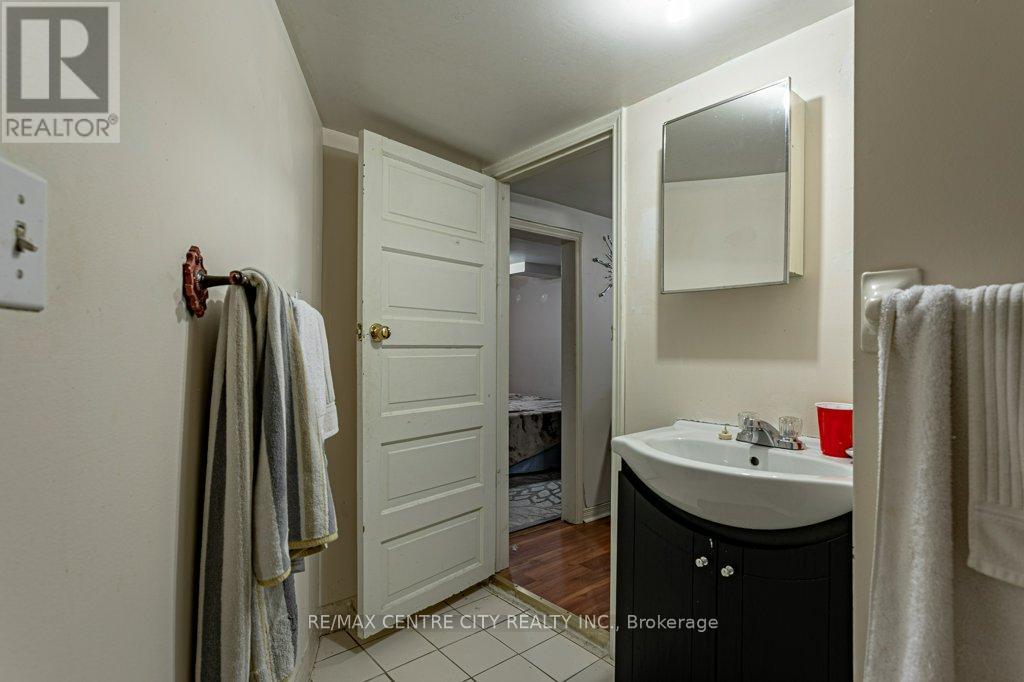 203 Rectory Street, London East, Ontario  N5Z 2A6 - Photo 23 - X12391115