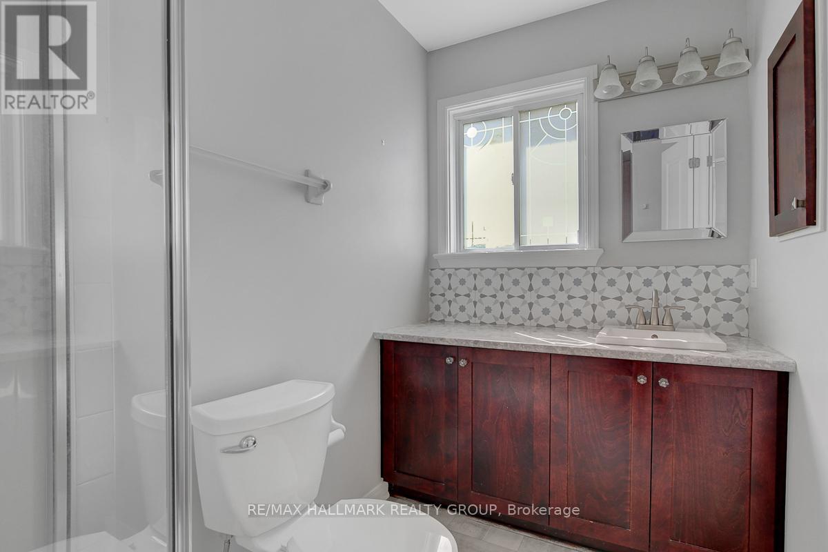 553 Burleigh Private, Ottawa, Ontario  K1J 1J9 - Photo 20 - X12391141