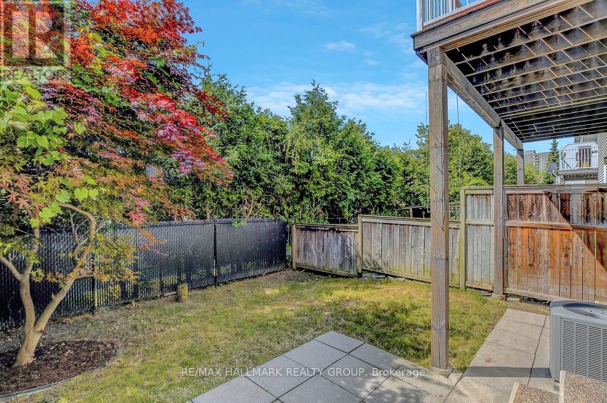 553 Burleigh Private, Ottawa, Ontario  K1J 1J9 - Photo 25 - X12391141