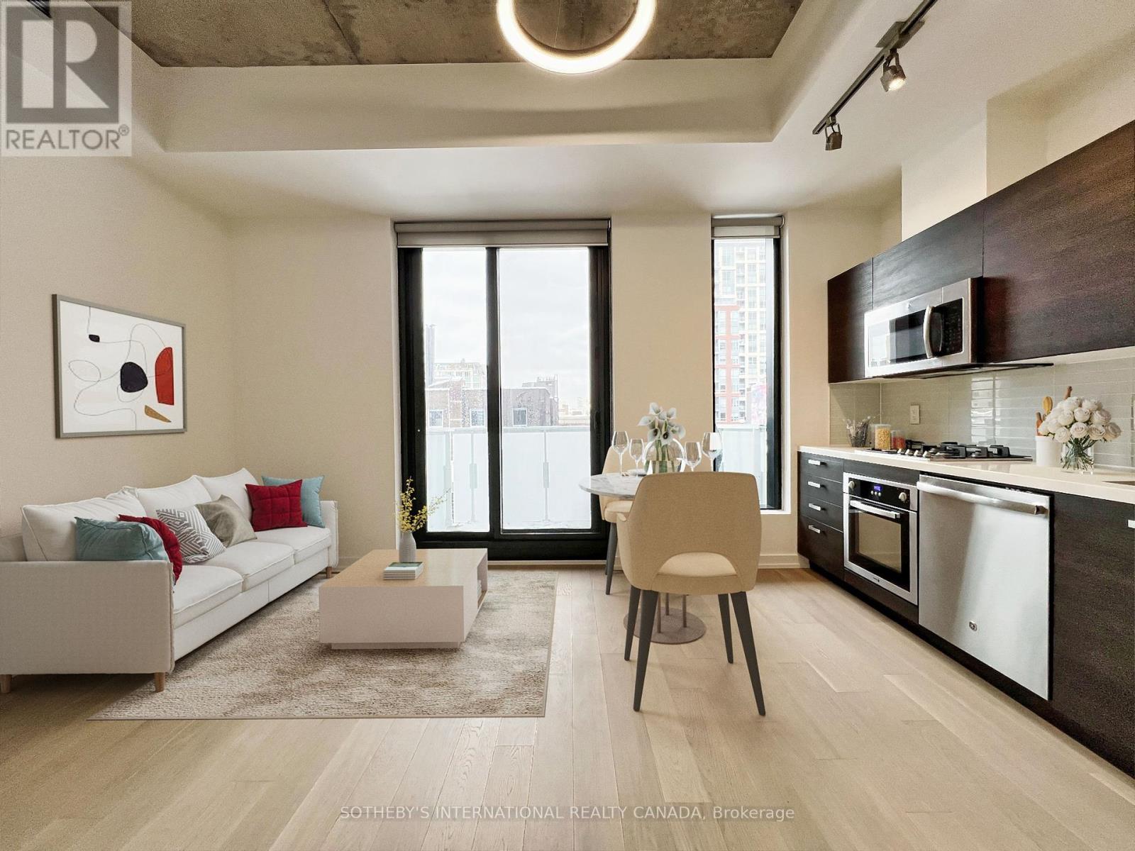 606 - 11 CHARLOTTE STREET, Toronto, Ontario