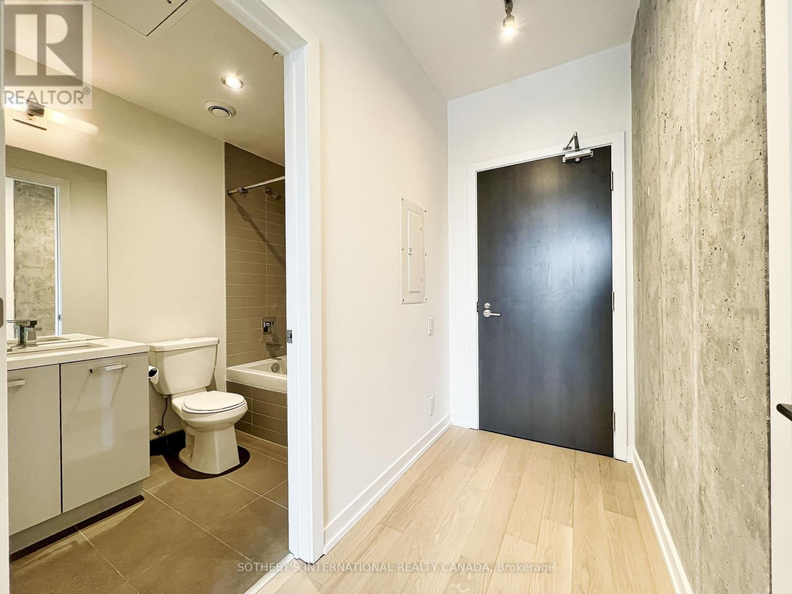 606 - 11 Charlotte Street, Toronto, Ontario  M5V 0M6 - Photo 20 - C12390967