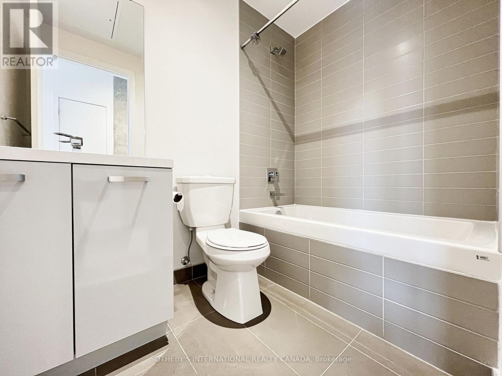 606 - 11 Charlotte Street, Toronto, Ontario  M5V 0M6 - Photo 21 - C12390967