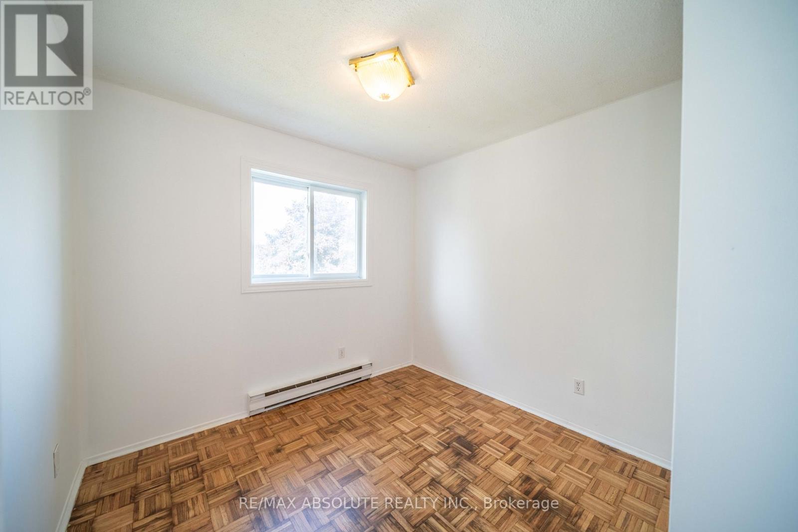 294 Therese Avenue, Clarence-Rockland, Ontario  K4K 1G9 - Photo 20 - X12391206