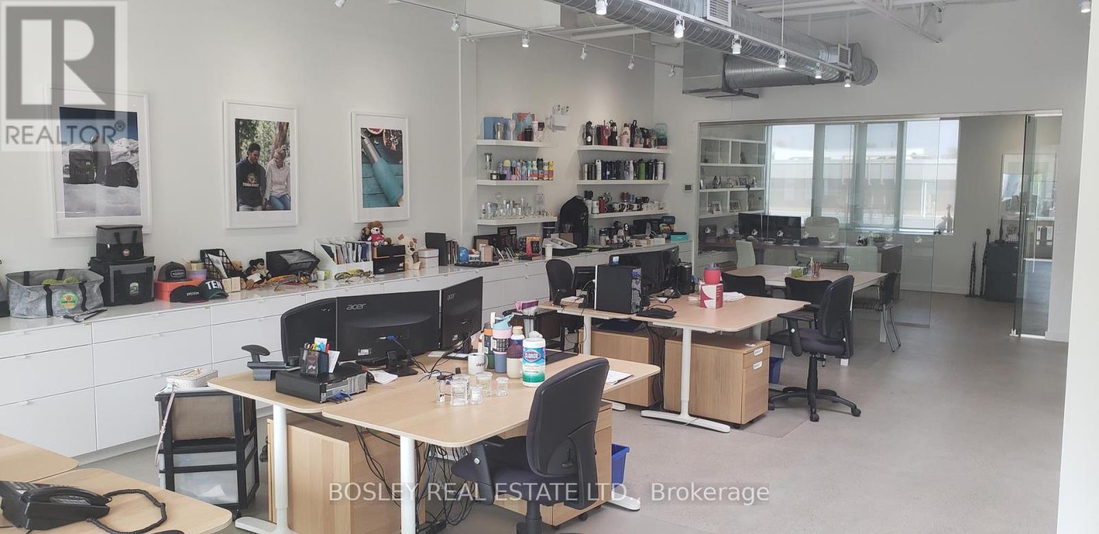 206 - 41 Industrial Street, Toronto, Ontario  M4G 1Z2 - Photo 4 - C12391003