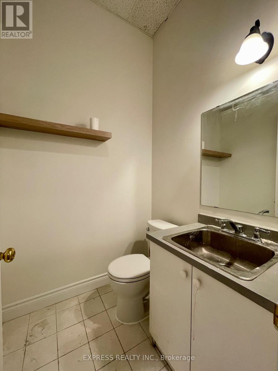 4 - 670 Hwy 7 E, Richmond Hill, Ontario  L4B 3P2 - Photo 10 - N12388331