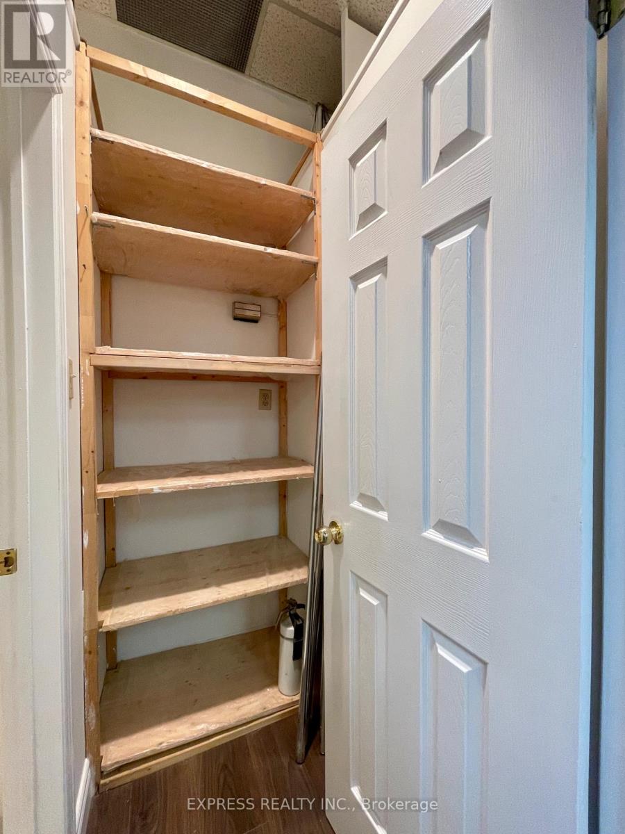 4 - 670 Hwy 7 E, Richmond Hill, Ontario  L4B 3P2 - Photo 9 - N12388331