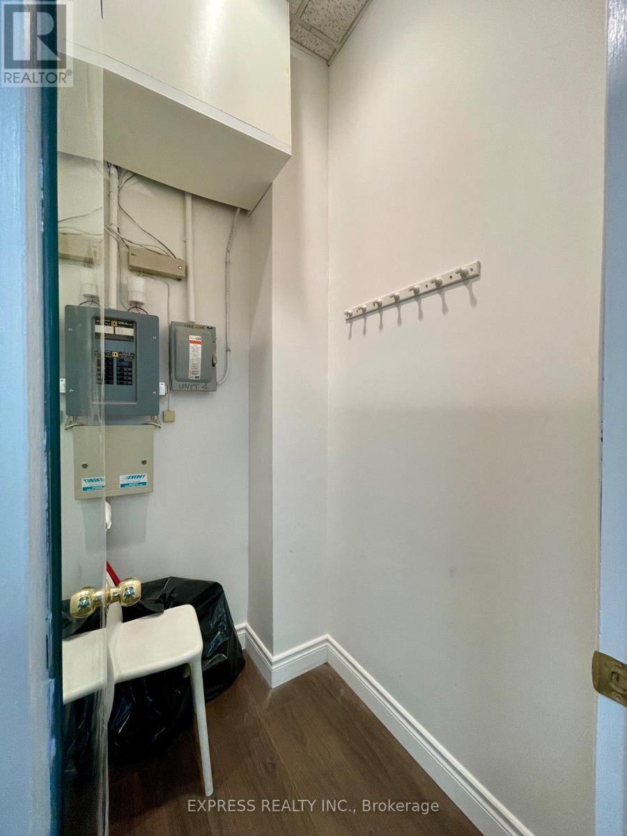 4 - 670 Hwy 7 E, Richmond Hill, Ontario  L4B 3P2 - Photo 8 - N12388331