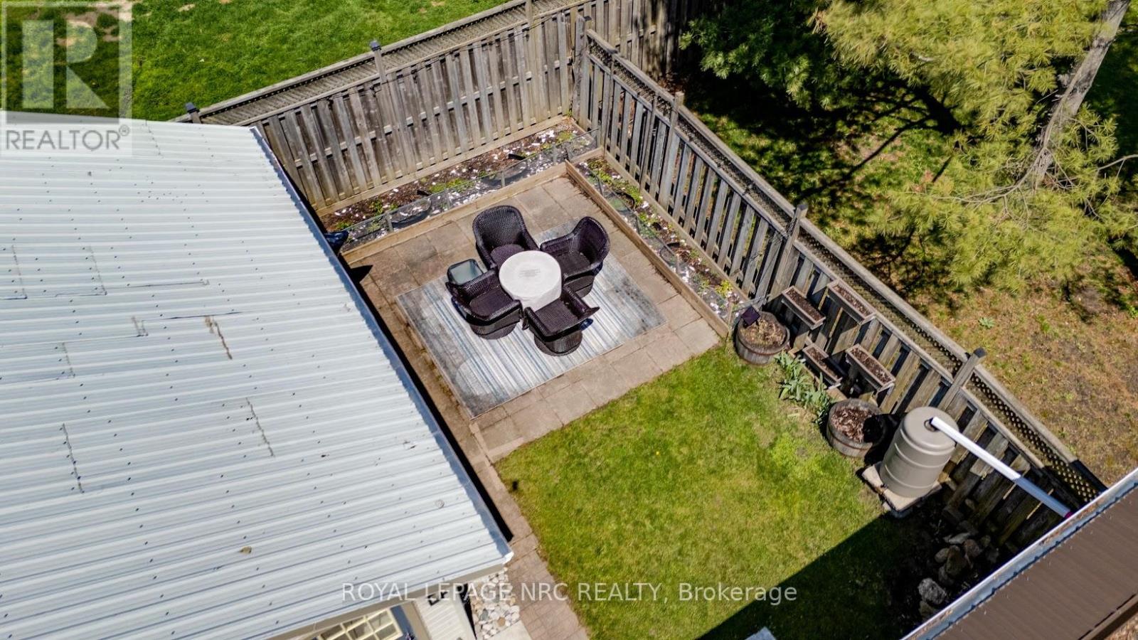 3776 Fairfield Avenue, Fort Erie, Ontario  L0S 1B0 - Photo 27 - X12391145