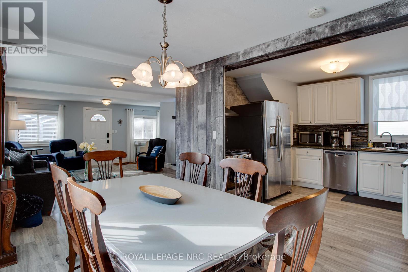 3776 Fairfield Avenue, Fort Erie, Ontario  L0S 1B0 - Photo 38 - X12391145