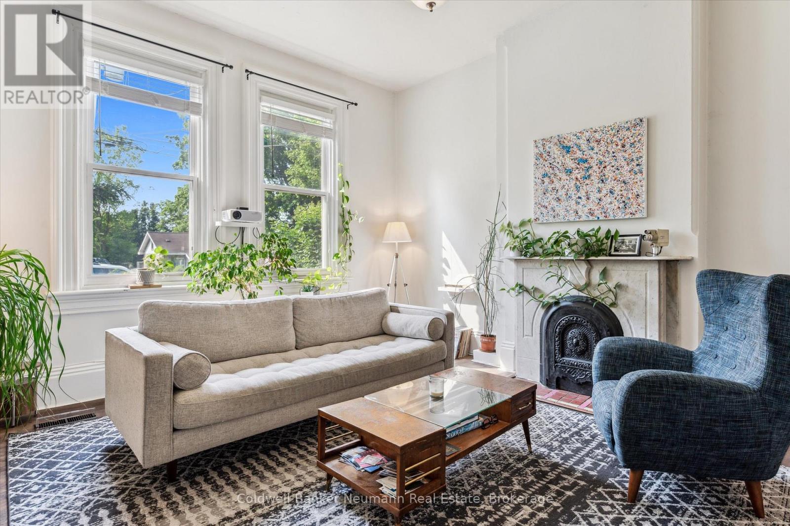Property at 7 CAMBRIDGE STREET image 3