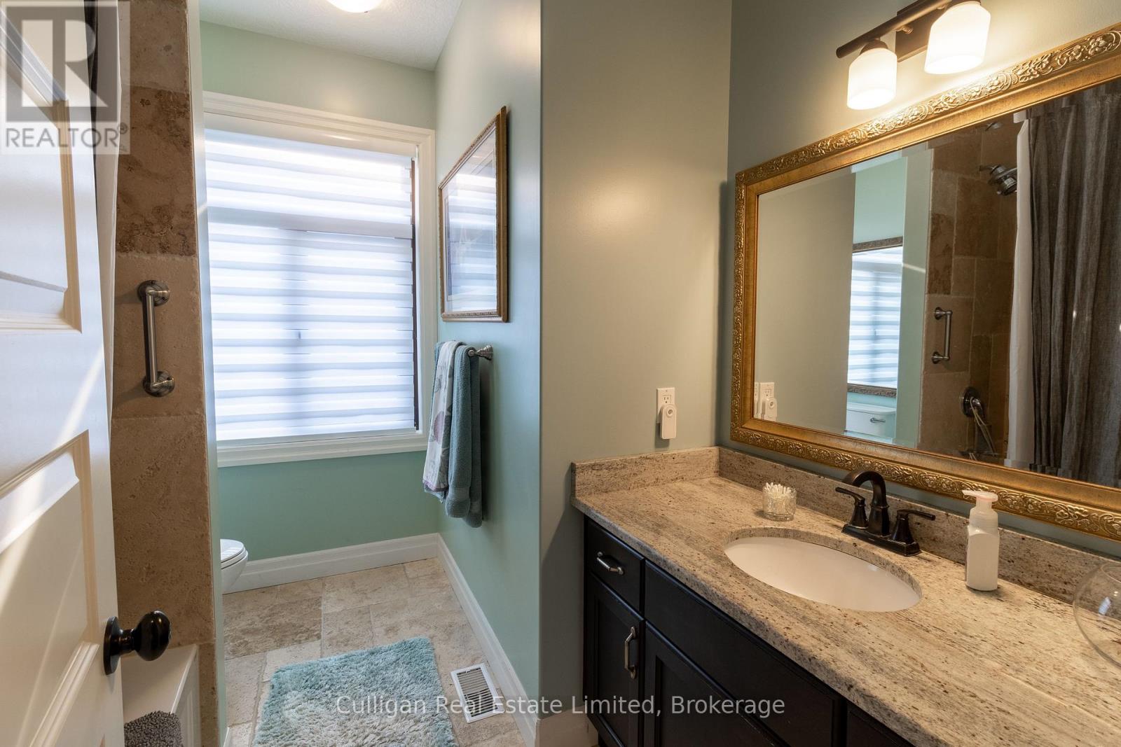 Unit #47 - 181 Skyline Avenue, London North, Ontario  N5X 0B2 - Photo 8 - X12391072