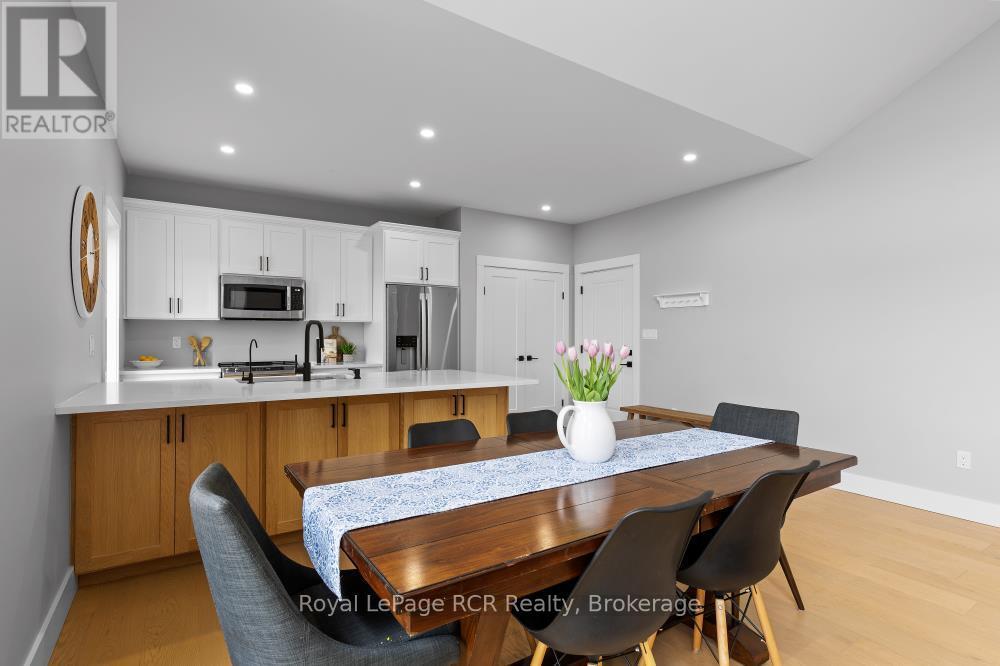 13 Jonathan Crescent, South Bruce, Ontario  N0G 2J0 - Photo 12 - X12391170