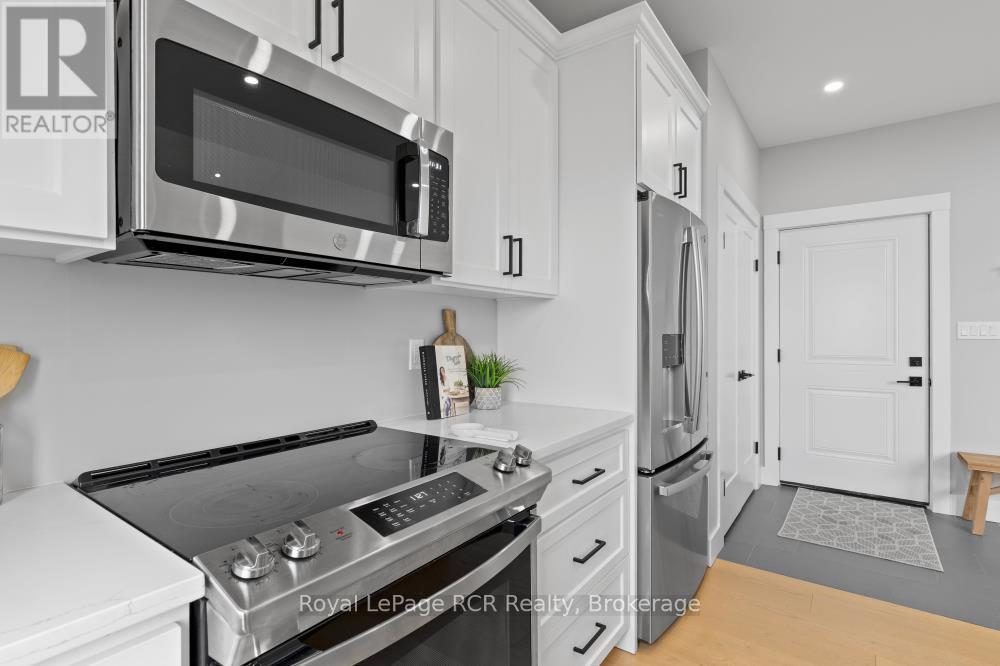 13 Jonathan Crescent, South Bruce, Ontario  N0G 2J0 - Photo 16 - X12391170