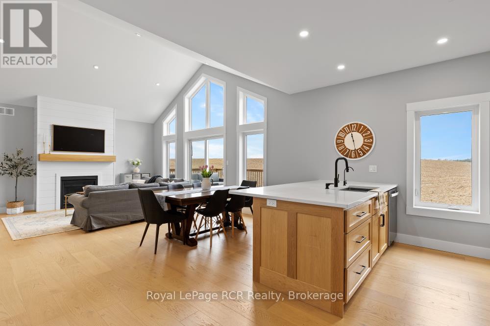 13 Jonathan Crescent, South Bruce, Ontario  N0G 2J0 - Photo 17 - X12391170